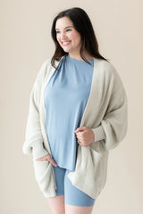Chunky Knit Women's Oversized Cardigan in Oat
