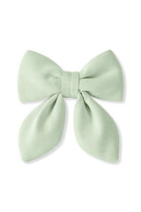 Medium Alligator Clip Bow in Basil