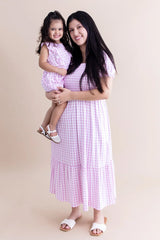 Women’s Smocked Dress in Gingham Thistle
