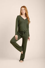 Women's Long Sleeve Henley Tee in Fir
