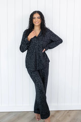 Long-Sleeved Women's Pajama Set in Midnight Leopard