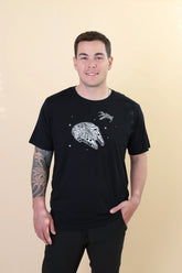 Men's Crew Neck Tee in Millennium Falcon™