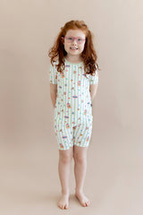 Short Sleeve Pajamas in Honeydukes