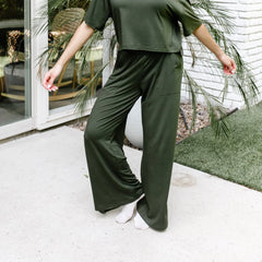 Women's Wide Leg Pant in Fir