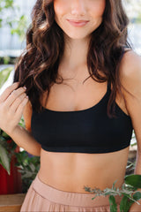 Women's Scoop Neck Bralette in Midnight