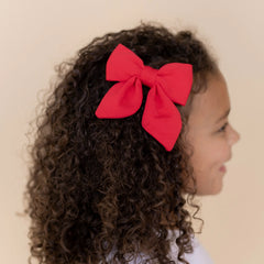 Medium Alligator Clip Bow in Cardinal