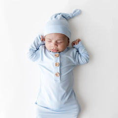 Knotted Gown with Hat Set in Breeze