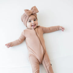 Chunky Knit Bow Headband in Latte