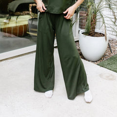 Women's Wide Leg Pant in Fir