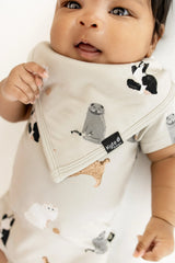 Bib in Fluffy Cat