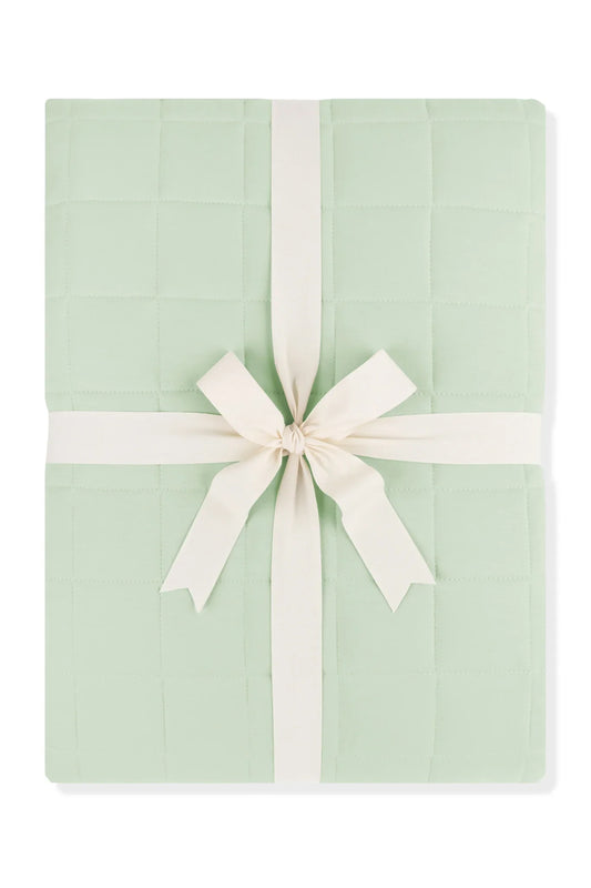 Adult Quilted Blanket in Basil 2.5
