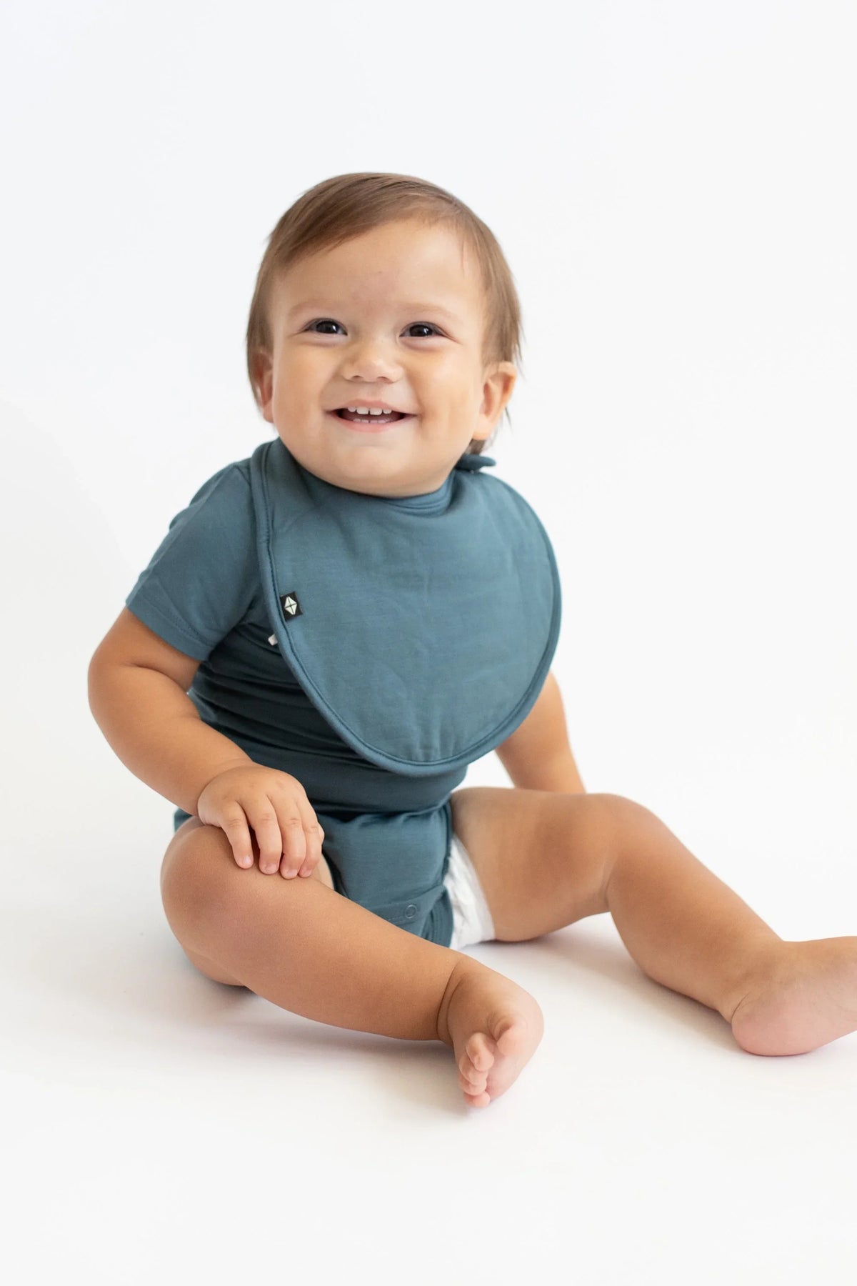 Cushy Bib in Atlantic