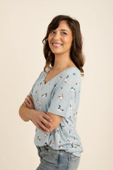 Women's Relaxed Fit V-Neck in Mallard Duck
