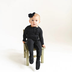Ribbed Ruffle Zipper Footie in Midnight
