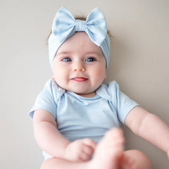 Bow Headband in Breeze