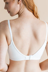 Women's Pumping Bra in Snow