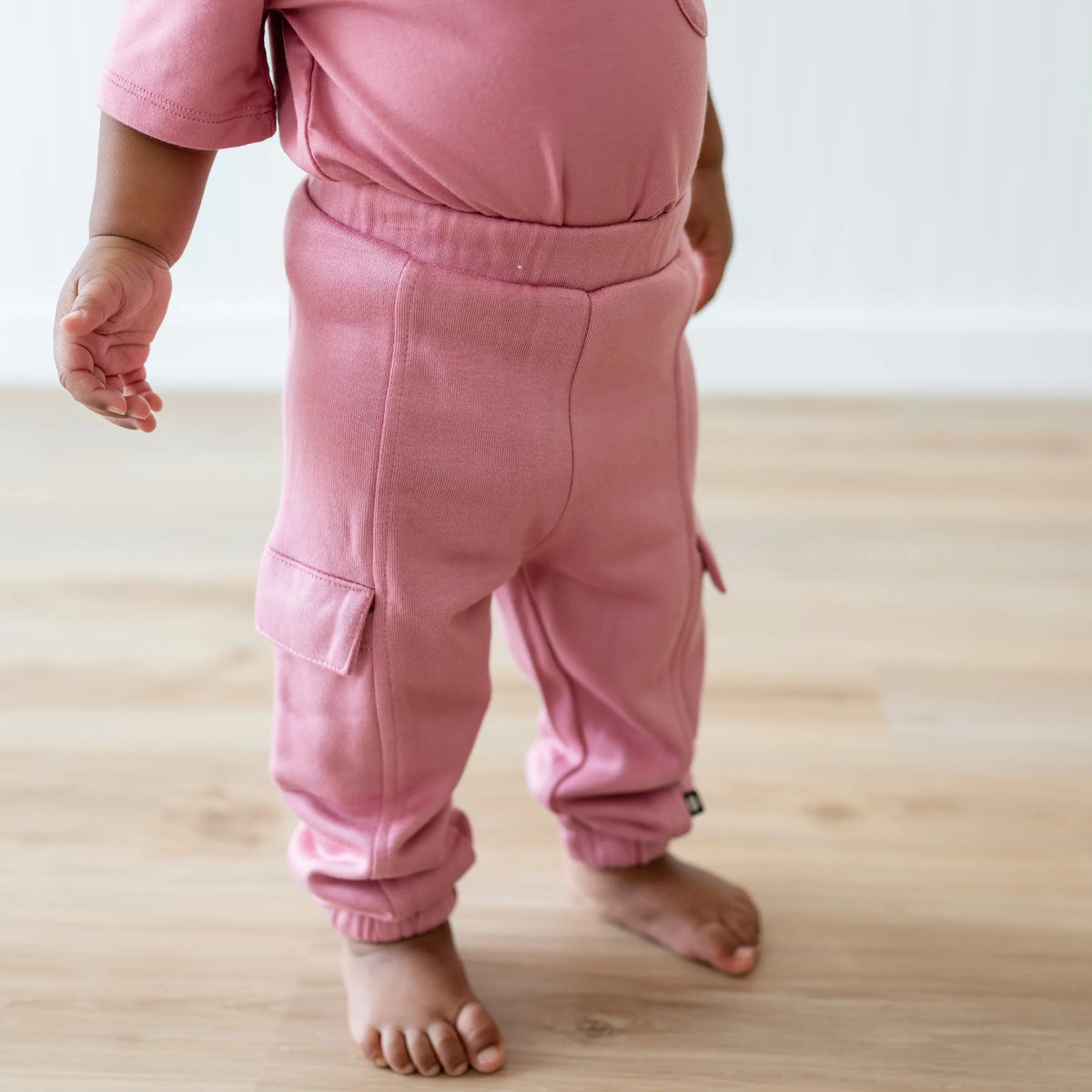 Fleece Cargo Pants in Apple Blossom