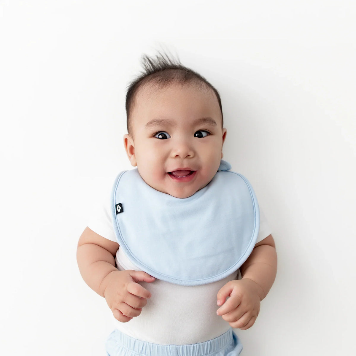 Cushy Bib in Breeze