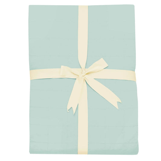 Adult Quilted Blanket in Sage 1.0