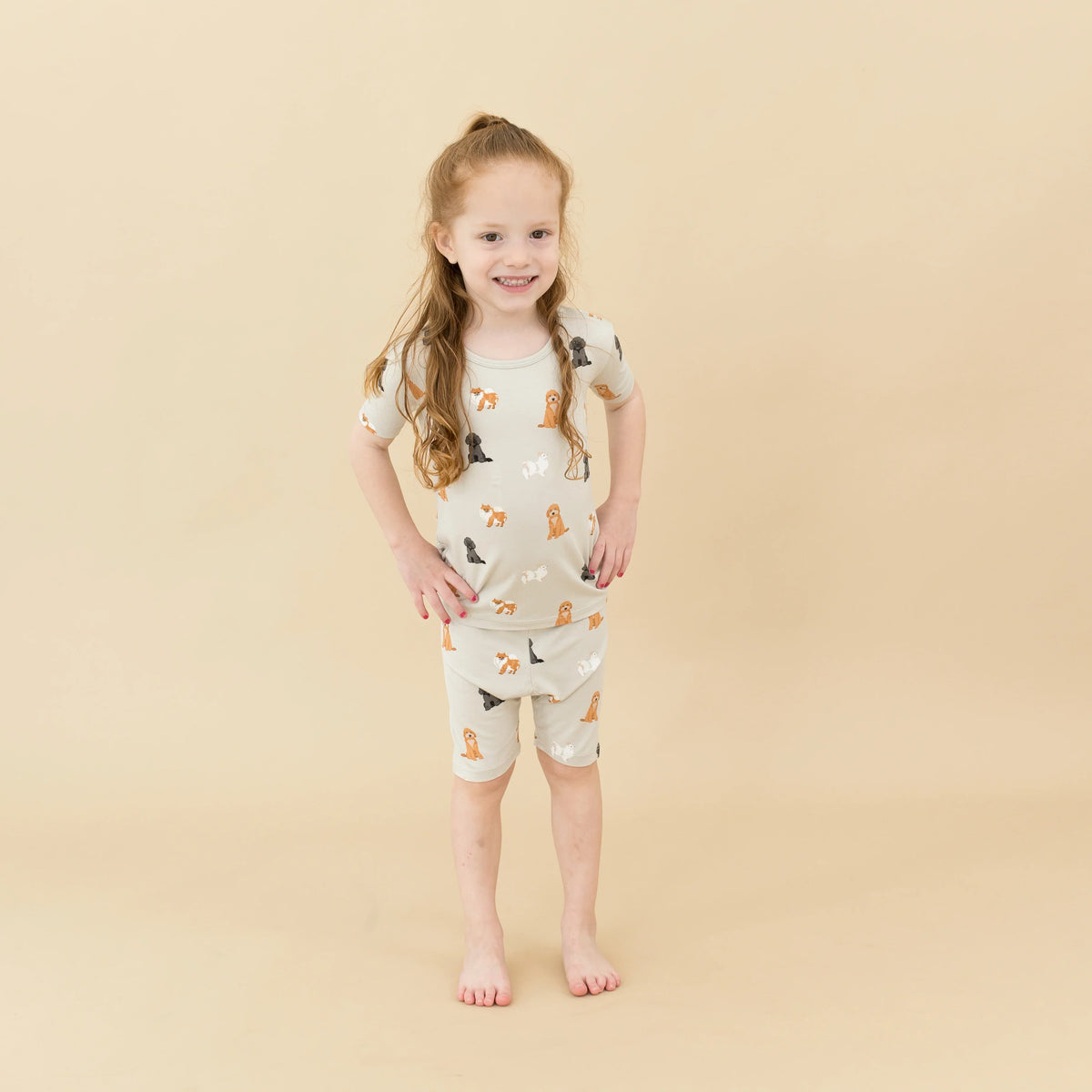 Short Sleeve Pajamas in Fluffy Dog
