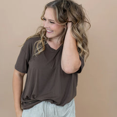 Women’s Relaxed Fit V-Neck in Espresso