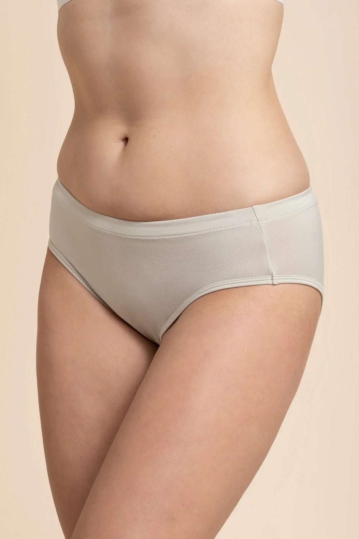 Women’s Underwear in Oat