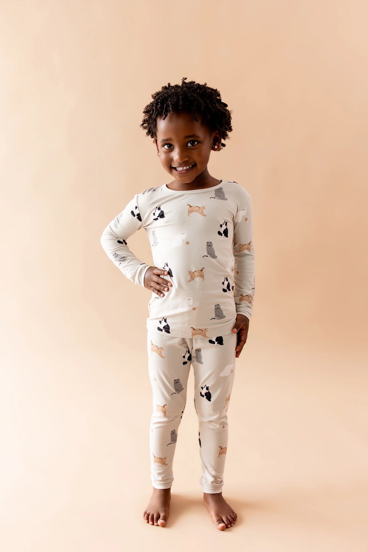 Long Sleeve Pajamas in Fluffy Cat