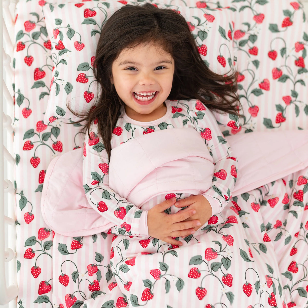 Toddler Blanket in Strawberry Fields 1.0
